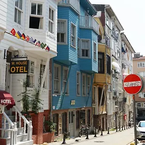 Tilas - In 19th Century Wooden Townhouse,kadikoy , Istanbul Turkey